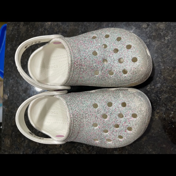 Crocs - Picture 2 of 6